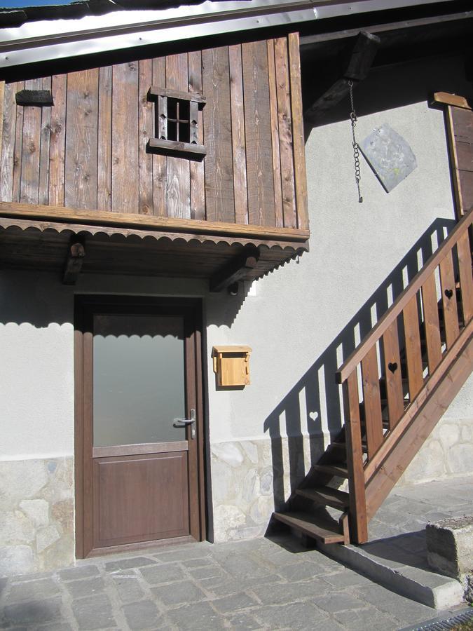 Maison Des Abeilles Vda Gressan N 0028 Exterior photo
